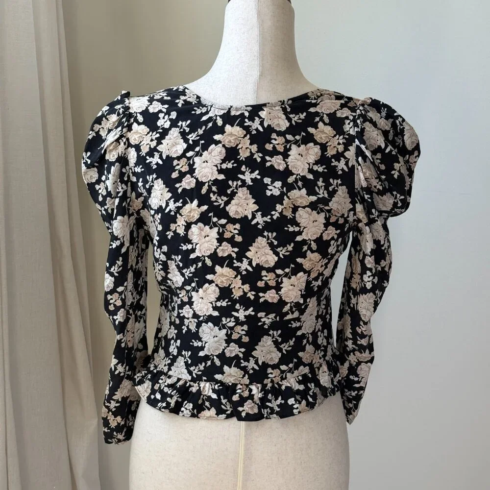 LOVESHACKFANCY Puff Sleeve Plunging V Neck Dark Floral Blouse w/ bow size 2 silk
